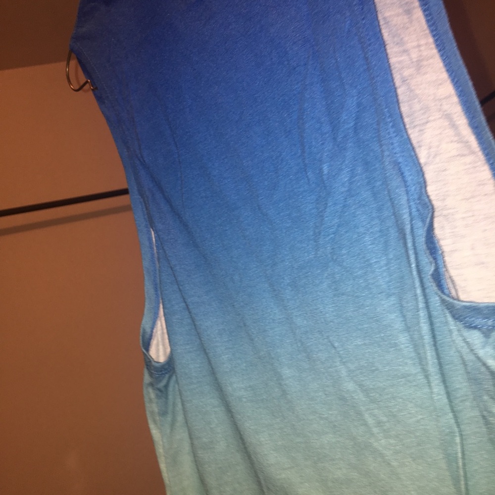 Muscle tee